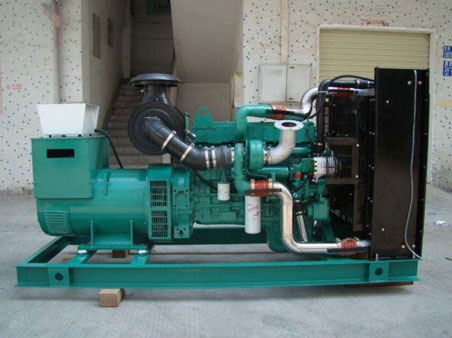 平顺1100kw康明斯柴油发电机组图片 平顺1100kw康明斯柴油发电机组图片